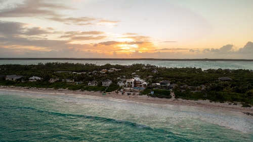 Harbour Island ,  18&nbsp;400&nbsp;000 &euro;