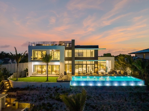 Harbour Island ,  18&nbsp;400&nbsp;000 &euro;