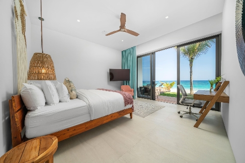 Harbour Island ,  18&nbsp;400&nbsp;000 &euro;