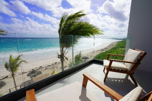 Harbour Island ,  18&nbsp;400&nbsp;000 &euro;
