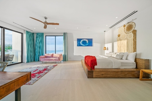Harbour Island ,  18 400 000 €