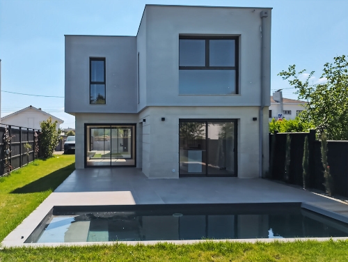 BRUGES,    989 000 €