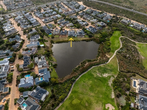 Melkbosstrand,    412 500 €