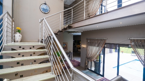 Hartbeespoort,    685&nbsp;000 &euro;