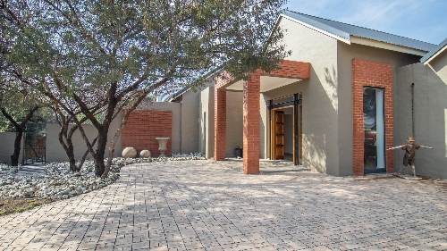 Hartbeespoort,    640&nbsp;000 &euro;
