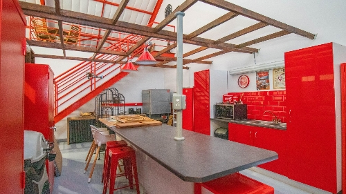 Hartbeespoort,    640&nbsp;000 &euro;