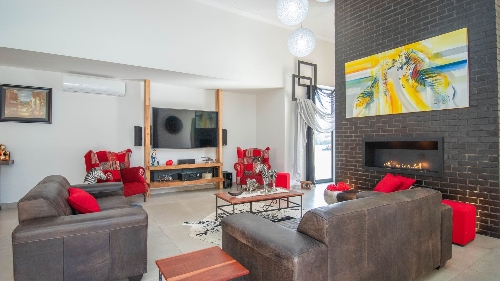 Hartbeespoort,    640&nbsp;000 &euro;