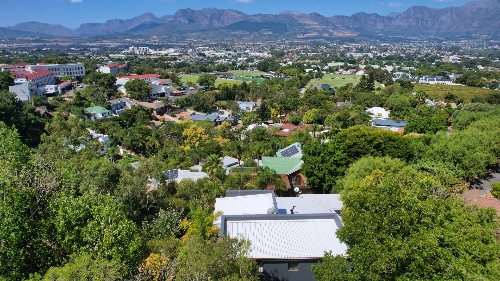 Paarl,    500&nbsp;000 &euro;