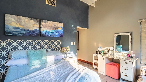 Hartbeespoort,    280&nbsp;000 &euro;