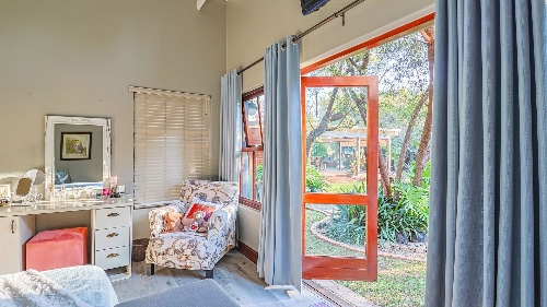 Hartbeespoort,    280&nbsp;000 &euro;