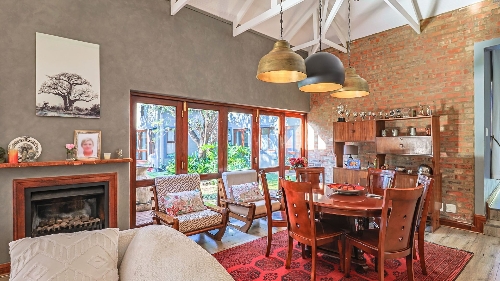 Hartbeespoort,    280&nbsp;000 &euro;