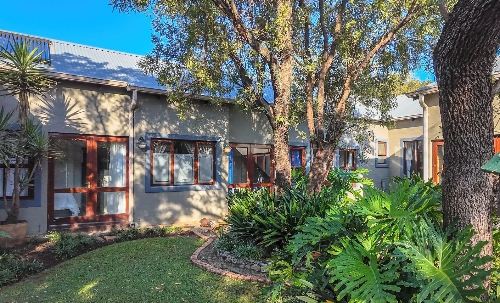 Hartbeespoort,    280&nbsp;000 &euro;