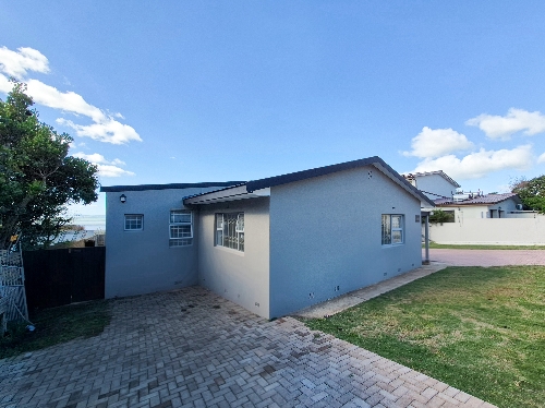 Jeffrey's Bay,    240&nbsp;000 &euro;