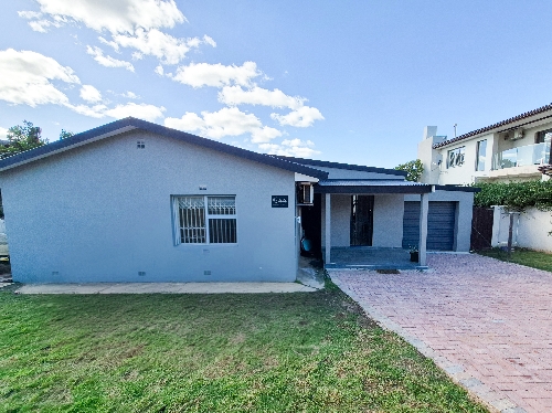 Jeffrey's Bay,    240&nbsp;000 &euro;