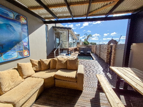 Jeffrey's Bay,    240&nbsp;000 &euro;