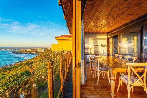 Cape Town,   1&nbsp;607&nbsp;000 &euro;