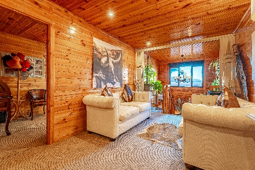 Cape Town,   1&nbsp;607&nbsp;000 &euro;