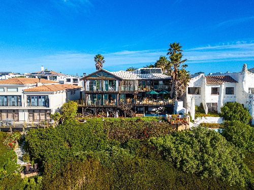 Cape Town,   1&nbsp;607&nbsp;000 &euro;