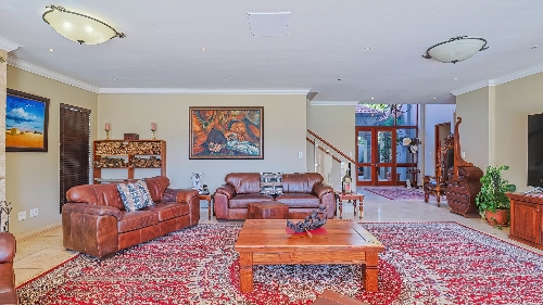 Hartbeespoort,    360&nbsp;000 &euro;