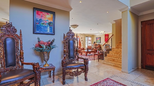 Hartbeespoort,    360&nbsp;000 &euro;