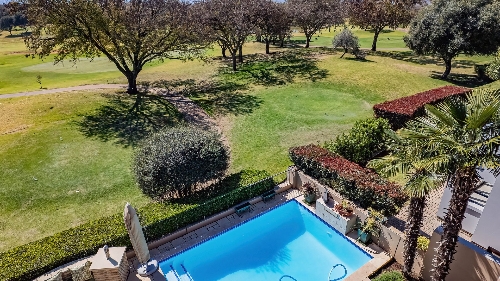 Hartbeespoort,    360&nbsp;000 &euro;