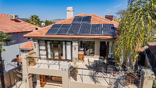 Hartbeespoort,    360&nbsp;000 &euro;