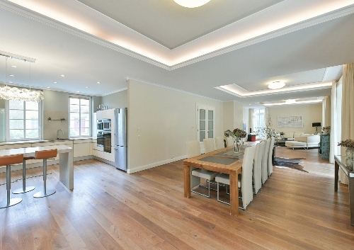 Prague,   4&nbsp;200&nbsp;000 &euro;