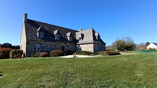BODILIS,    699&nbsp;000 &euro;