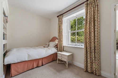 Cork,   1&nbsp;450&nbsp;000 &euro;