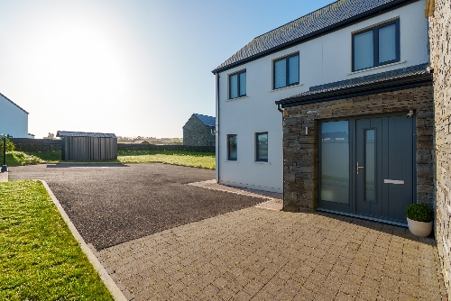 Cork,   1&nbsp;150&nbsp;000 &euro;