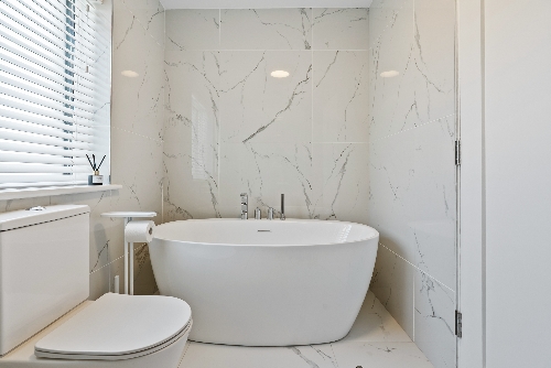 Cork,   1&nbsp;150&nbsp;000 &euro;