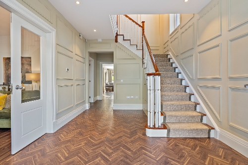 Cork,   1&nbsp;500&nbsp;000 &euro;