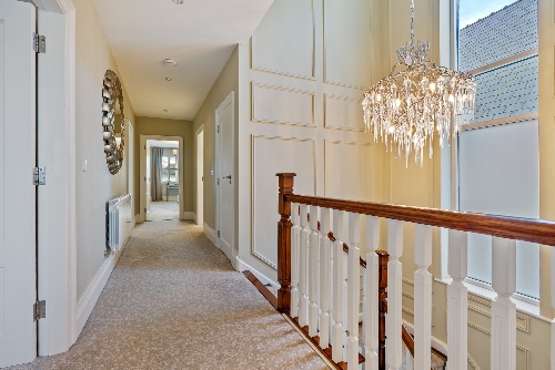 Cork,   1&nbsp;500&nbsp;000 &euro;