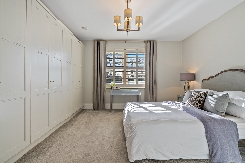 Cork,   1&nbsp;500&nbsp;000 &euro;