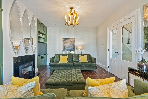 Cork,   1&nbsp;500&nbsp;000 &euro;