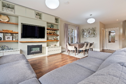 Cork,   1&nbsp;500&nbsp;000 &euro;