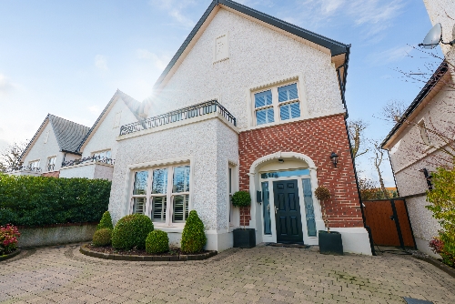 Cork,   1&nbsp;500&nbsp;000 &euro;