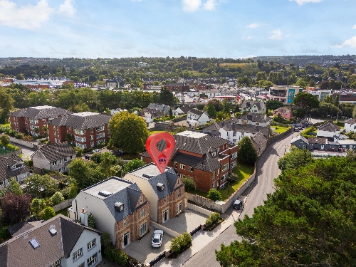 Cork,   1&nbsp;250&nbsp;000 &euro;
