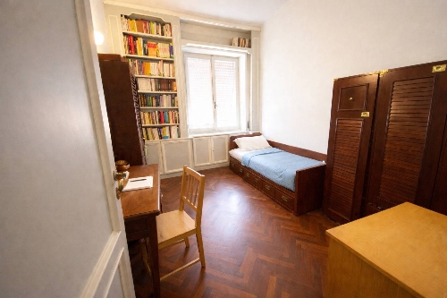 Rome,   1&nbsp;150&nbsp;000 &euro;