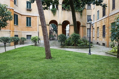 Rome,    780&nbsp;000 &euro;