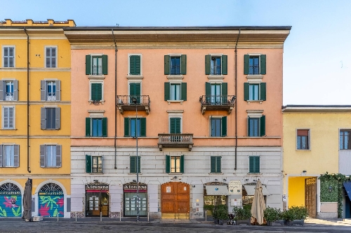 Milan,    730&nbsp;000 &euro;
