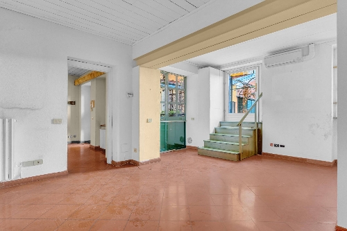 Milan,    730&nbsp;000 &euro;