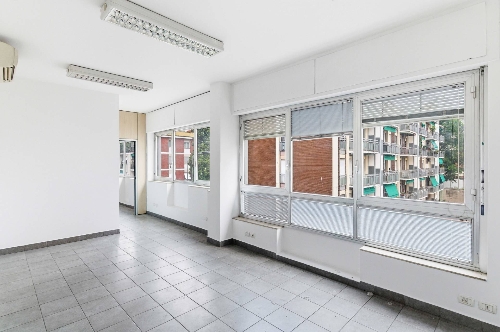 Milano,   4&nbsp;000&nbsp;000 &euro;