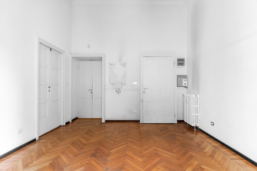 Milano,   1&nbsp;100&nbsp;000 &euro;