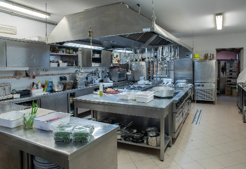 Corropoli,   2 950 000 €