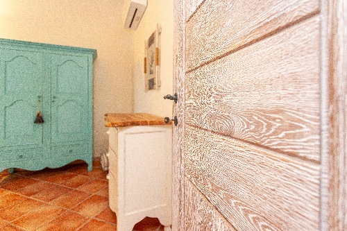 San Teodoro,    630&nbsp;000 &euro;