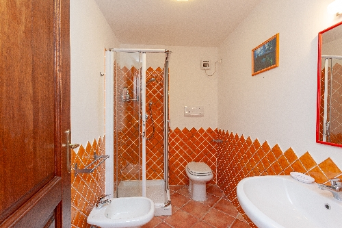 San Teodoro,    630&nbsp;000 &euro;