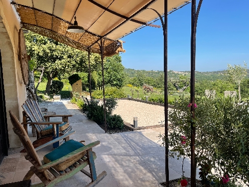 GORDES,   3&nbsp;200&nbsp;000 &euro;