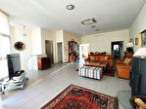 Agde,    714&nbsp;000 &euro;