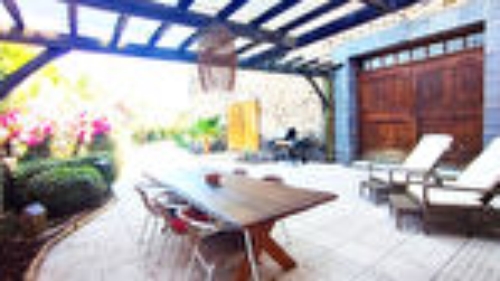 Agde,    714&nbsp;000 &euro;